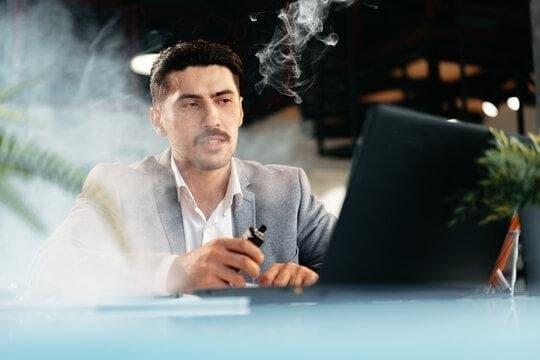 IBvape vs e cigarette vs normal cigarette What IBvape Users Should Know About Health Cost and Flavor Differences