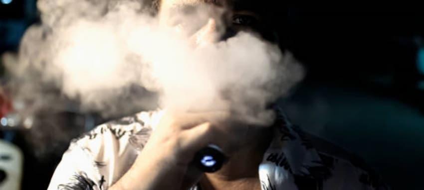Vape safety alert - understanding the dangers of smoking e cigarettes and why Vape users should pay attention