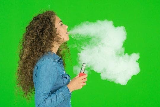 How trực tiếp đá gà 88 and e- cigarette liquid dubai Are Driving Cross Border Trends in Betting and Vaping